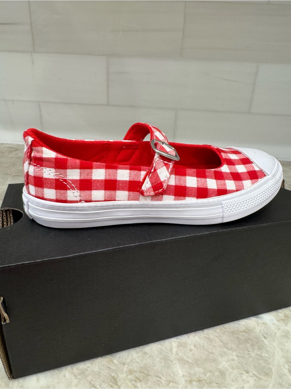 Red Converse Mary Jane Girls Shoes - Picture 3 of 6